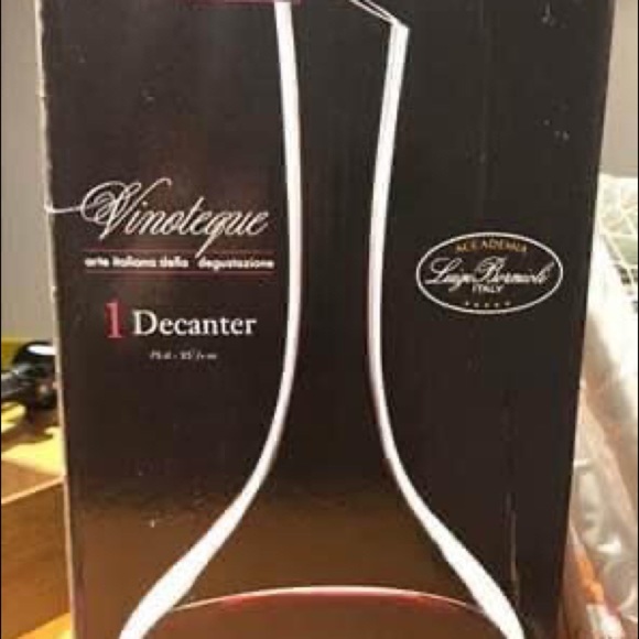 Luigi Bormioli Vinoteque 25-1/4-Ounce Decanter - Picture 1 of 3